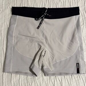 Bandit x Asics Women's Cadence Stripe 5" Compression Shorts